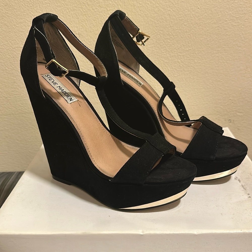 Steve Madden wedges